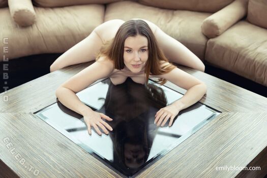 🔥 Emily bloom  page leaked private photo uncensored full