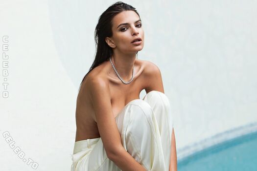 🔥 Emily ratajkowski  page leaked private photo uncensored full