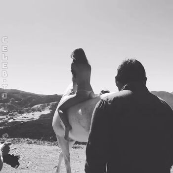 🔥 Emily ratajkowski  page leaked private photo uncensored full