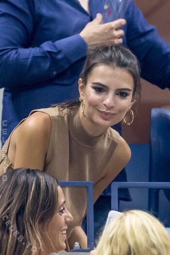 🔥 Emily ratajkowski leaked private photo uncensored full