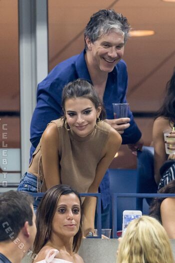 🔥 Emily ratajkowski leaked private photo uncensored full