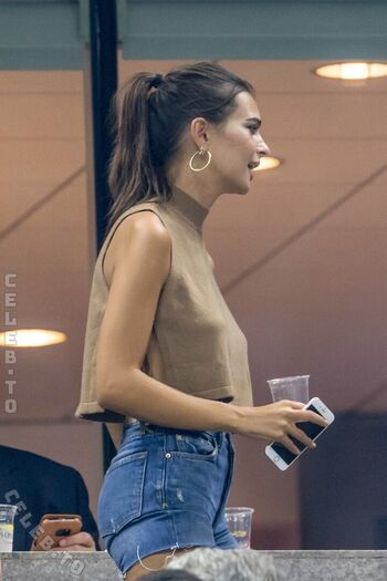 🔥 Emily ratajkowski leaked private photo uncensored full