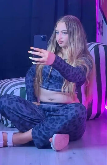 🔥 Emma boyer leaked private photo uncensored full