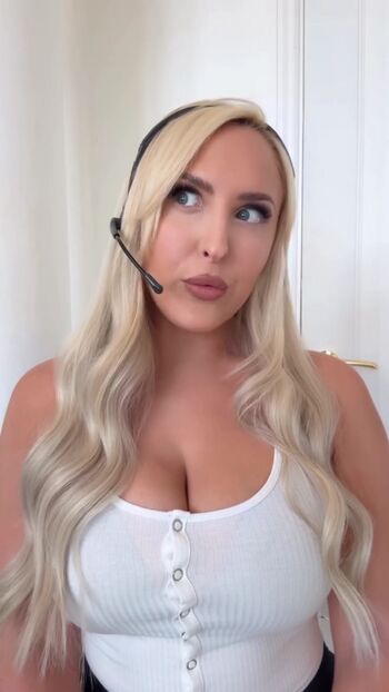 🔥 Emma jones leaked private photo uncensored full