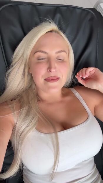 🔥 Emma jones leaked private photo uncensored full