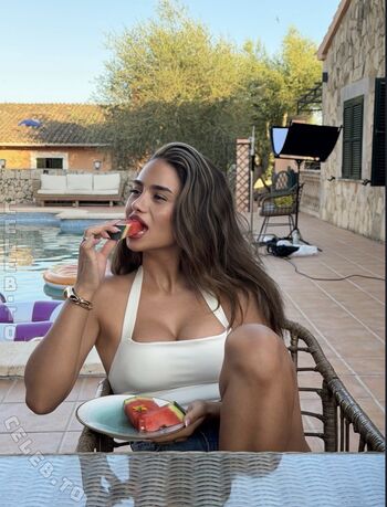 🔥 Esra algac leaked private photo uncensored full