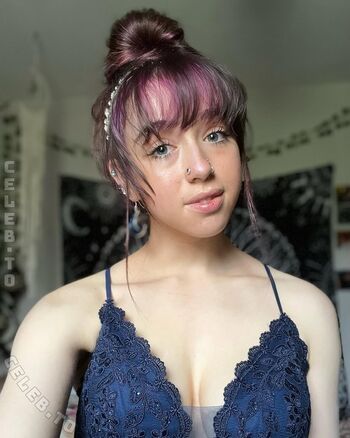 🔥 Eviemeg leaked private photo uncensored full
