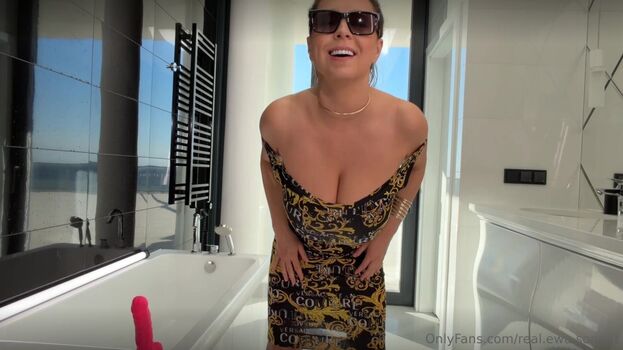 🔥 Ewa sonnet page leaked private photo uncensored full