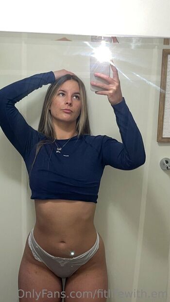 🔥 Fitlifewith em  page leaked private photo uncensored full