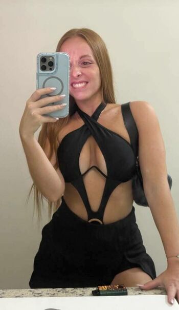 🔥 Flor lisomini page leaked private photo uncensored full