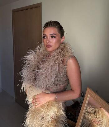 🔥 Florence pugh  page leaked private photo uncensored full