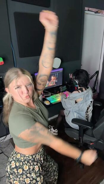 🔥 Girls play  page leaked private photo uncensored full