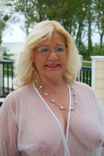 🔥 Granny boob page leaked private photo uncensored full