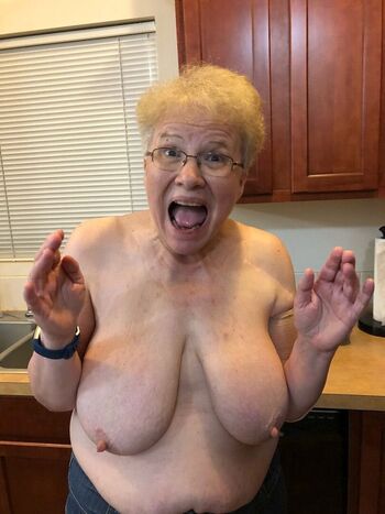 🔥 Granny boob page leaked private photo uncensored full