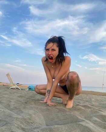 🔥 Greta menchi leaked private photo uncensored full