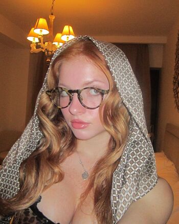 🔥 Hailey skyye leaked private photo uncensored full