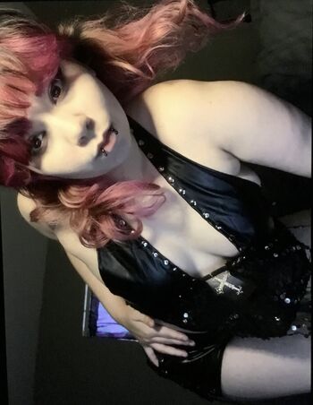 🔥 I lov u momo page leaked private photo uncensored full