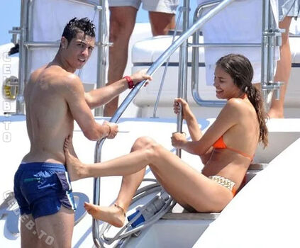 🔥 Irina shayk  page leaked private photo uncensored full