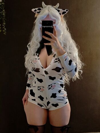 🔥 Itsmoonica leaked private photo uncensored full