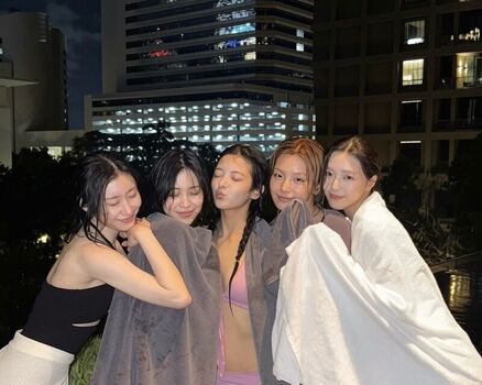 🔥 Itzy all in us page leaked private photo uncensored full