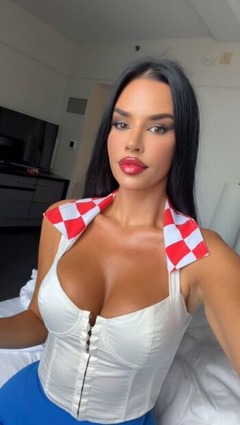 🔥 Ivana knoll page leaked private photo uncensored full
