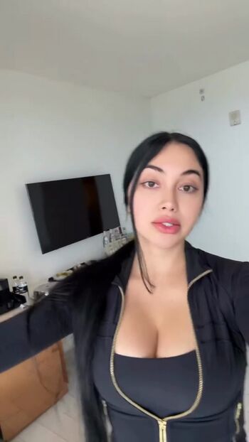 🔥 Jailyne ojeda  page leaked private photo uncensored full