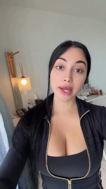 🔥 Jailyne ojeda  page leaked private photo uncensored full