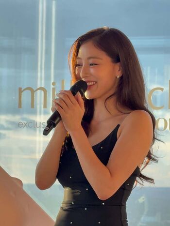 🔥 Jihyo page leaked private photo uncensored full