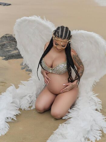 🔥 Kamyla maria page leaked private photo uncensored full