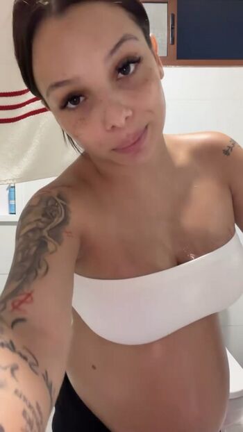 🔥 Kamyla maria leaked private photo uncensored full