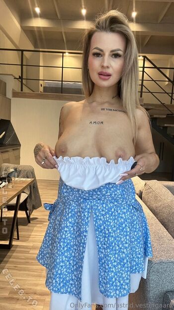 🔥 Karolinka ofi page leaked private photo uncensored full
