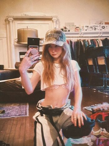 🔥 Kimiko glenn leaked private photo uncensored full
