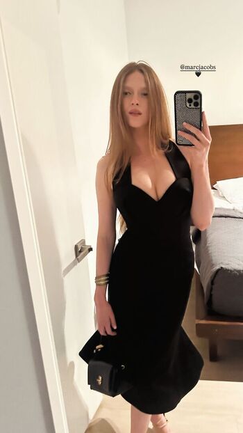 🔥 Larsen thompson page leaked private photo uncensored full