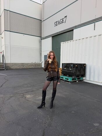 🔥 Larsen thompson leaked private photo uncensored full