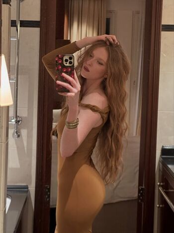 🔥 Larsen thompson leaked private photo uncensored full