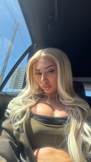 🔥 Laurgmzz page leaked private photo uncensored full