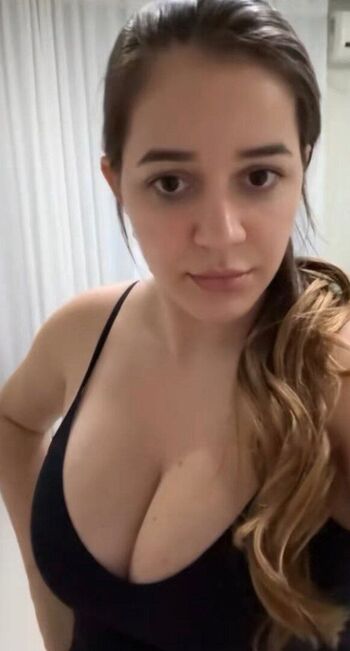 🔥 Laurinhafeer leaked private photo uncensored full
