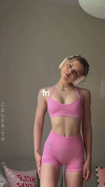 🔥 Lea peach  page leaked private photo uncensored full