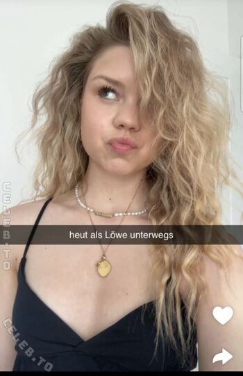 🔥 Lea peach  page leaked private photo uncensored full