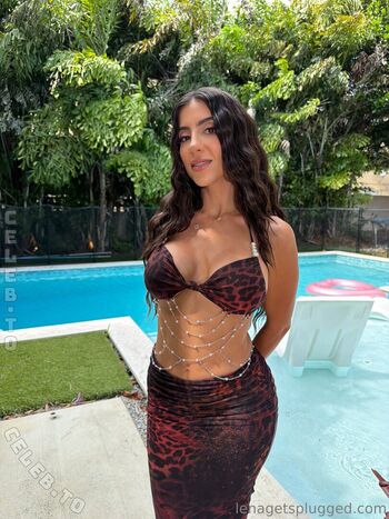 🔥 Lena the plug  page leaked private photo uncensored full