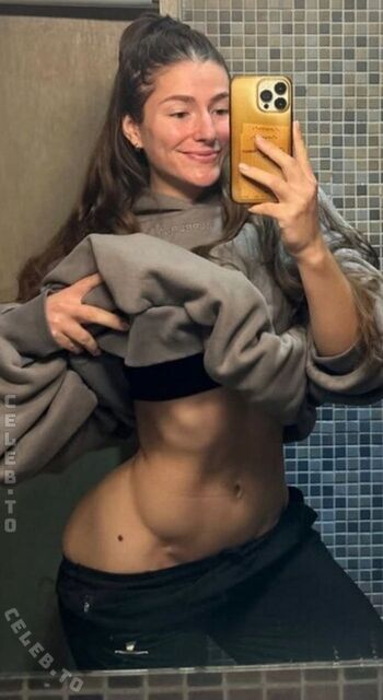 🔥 Leonie kommoss  page leaked private photo uncensored full