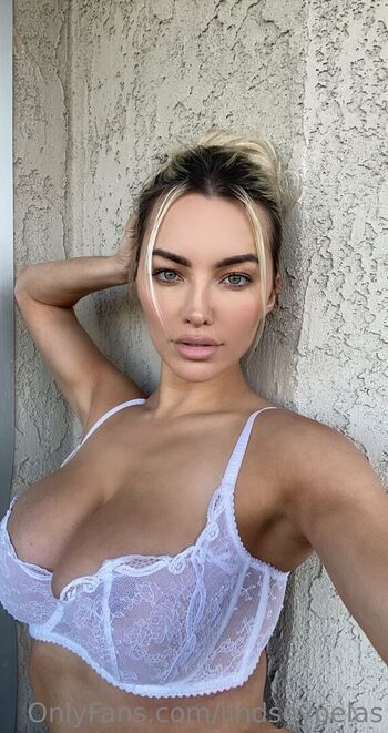 🔥 Lindsey pelas  page leaked private photo uncensored full