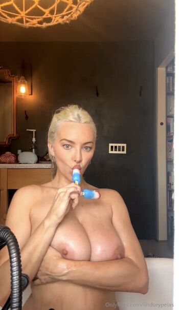 🔥 Lindsey pelas leaked private photo uncensored full
