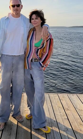🔥 Lisa rinna leaked private photo uncensored full