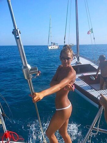 🔥 Lithuanian girls page leaked private photo uncensored full
