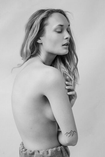 🔥 Lithuanian girls page leaked private photo uncensored full