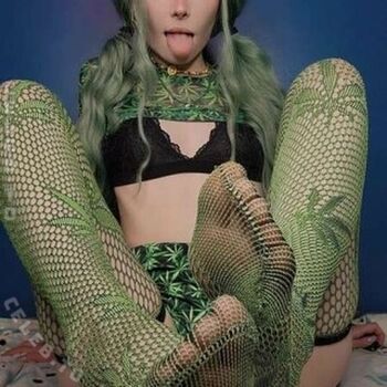 🔥 Lolaluvgood  page leaked private photo uncensored full