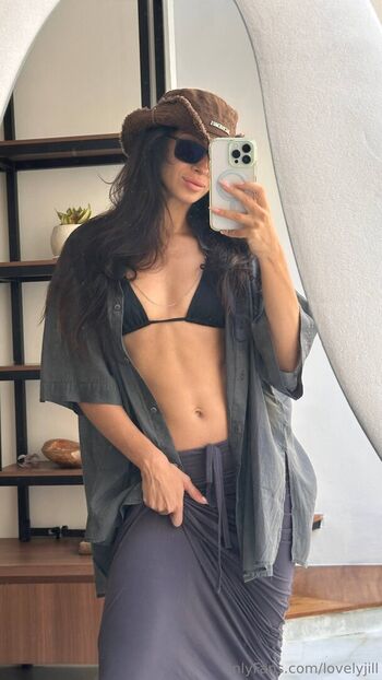 🔥 Lovelyjill  page leaked private photo uncensored full