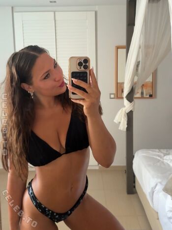 🔥 Lucy lacht page leaked private photo uncensored full