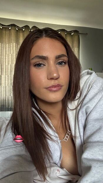 🔥 Lucyy moss leaked private photo uncensored full